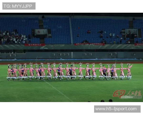 足球全明星蹦床盛典精彩纷呈球星齐聚展现超凡技艺与激情碰撞